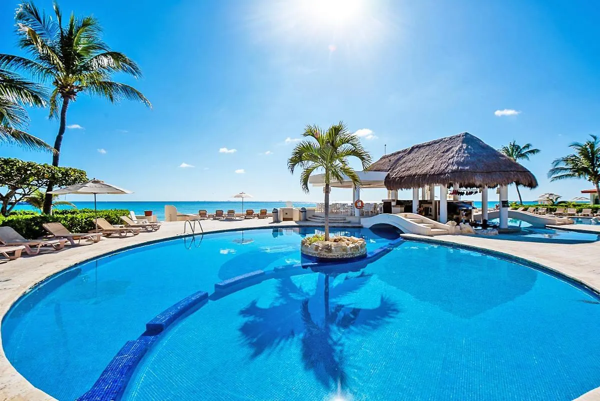 Xaman Ha Beach Front Condo Playa del Carmen Apartment