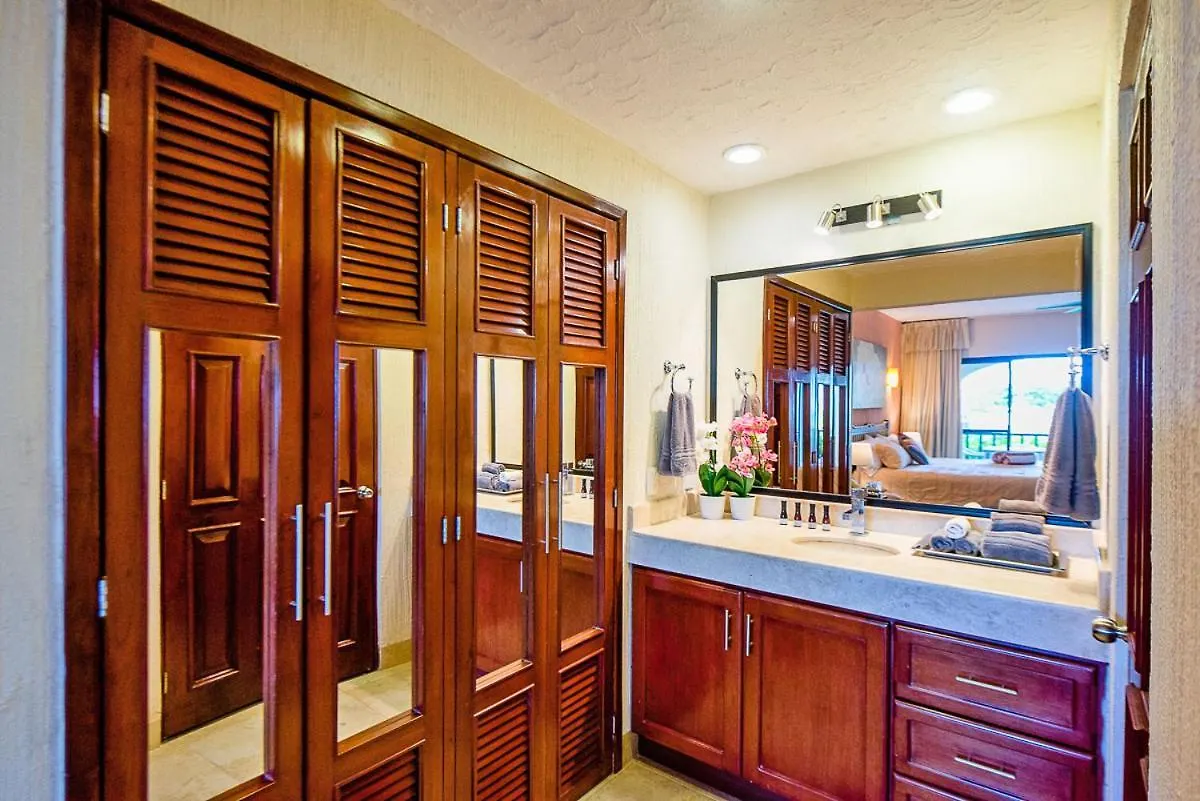 Xaman Ha Beach Front Condo Playa del Carmen Apartamento
