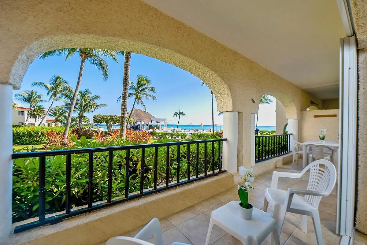 Xaman Ha Beach Front Condo Playa del Carmen