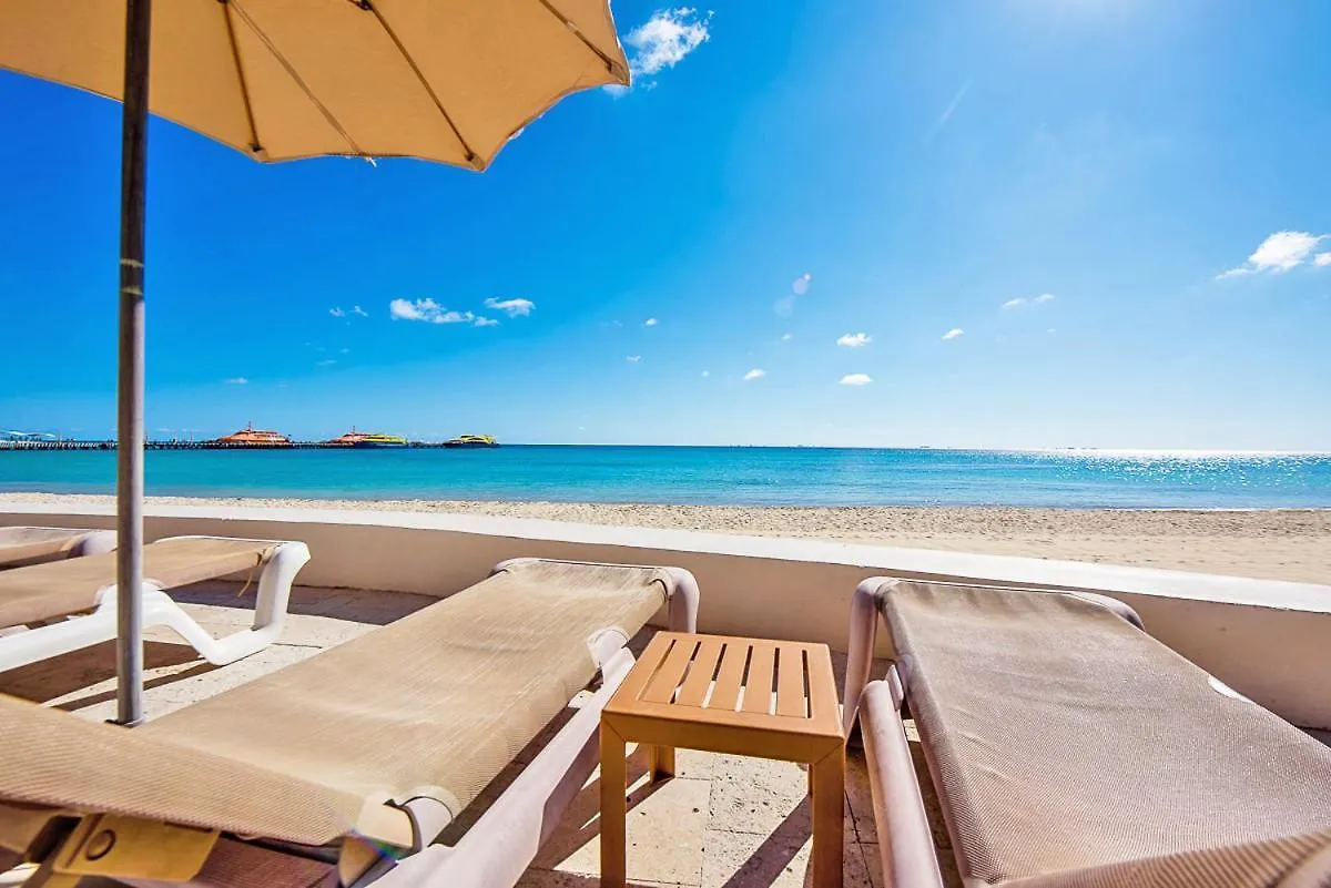 Xaman Ha Beach Front Condo Playa del Carmen Mexico