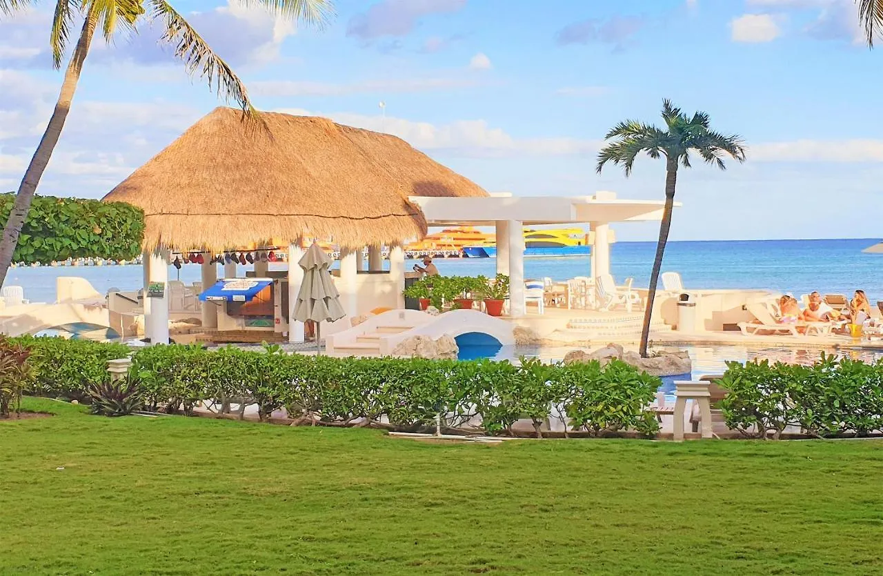 Appartamento Xaman Ha Beach Front Condo Playa del Carmen